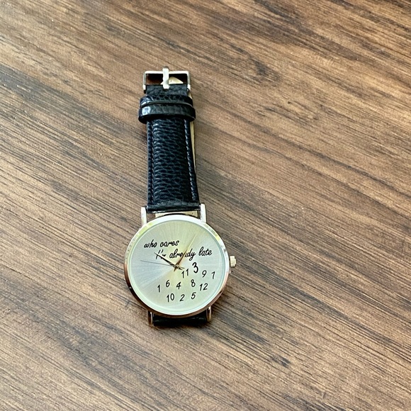 Stainless steel back watches in Genuine leather - Picture 1 of 8